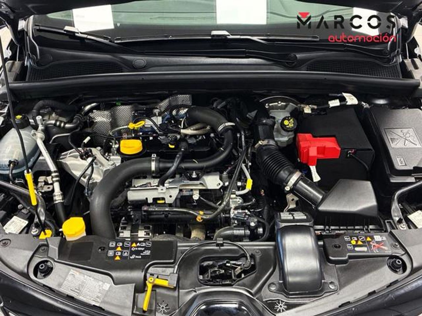 Renault Clio Techno TCe 66 kW (90 CV) Gris Sedan