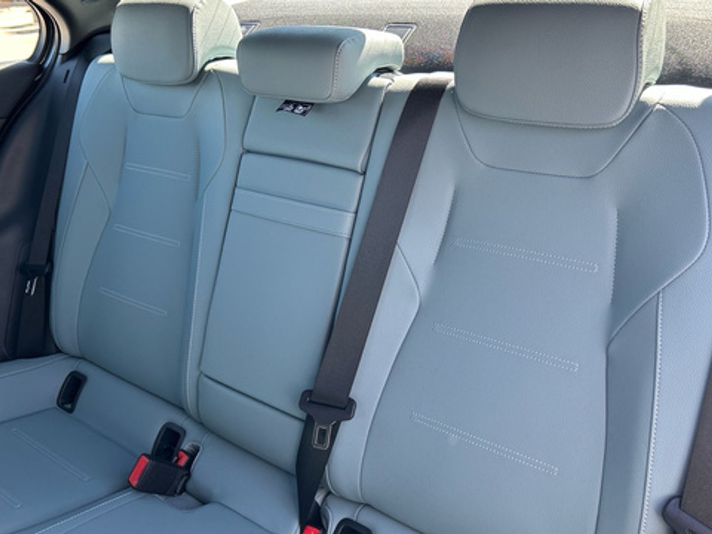 Mercedes-Benz Clase A Sedán 250 e tecnología híbrida EQ 160 kW (218 CV)