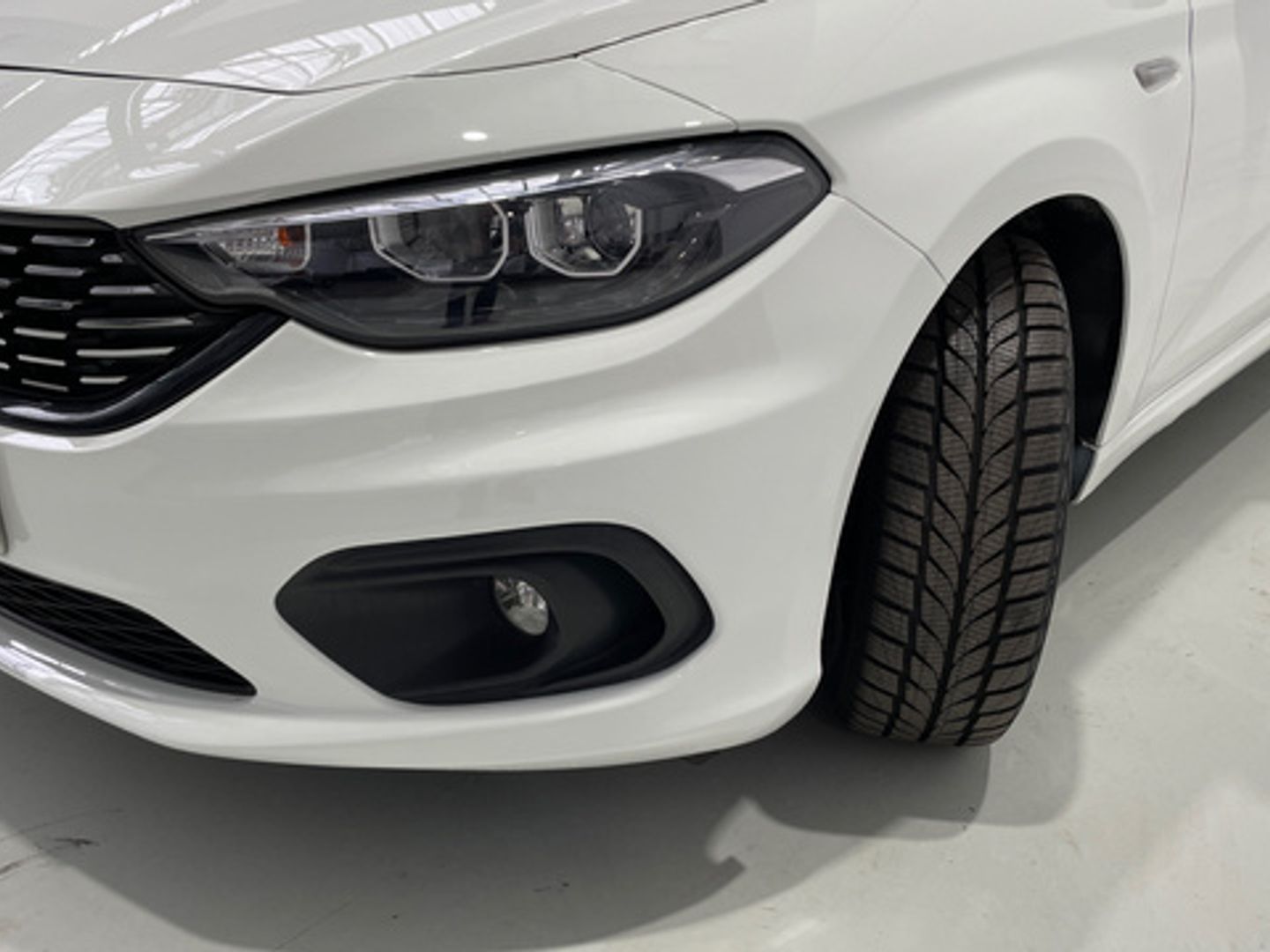 Fiat Tipo 1.4 T-Jet Mirror 88 kW (120 CV) Blanco Compact