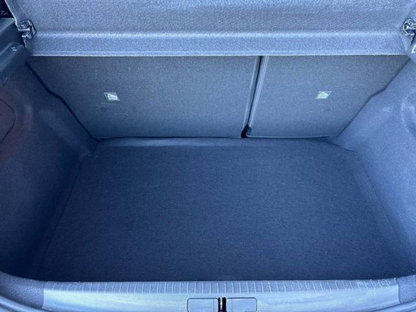 Opel Corsa 1.2 T XHL GS 74 kW (100 CV) Gris Sedan