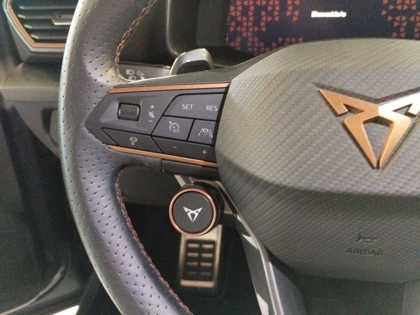 CUPRA Formentor 1.4 e-Hybrid VZ DSG 180 kW (245 CV)