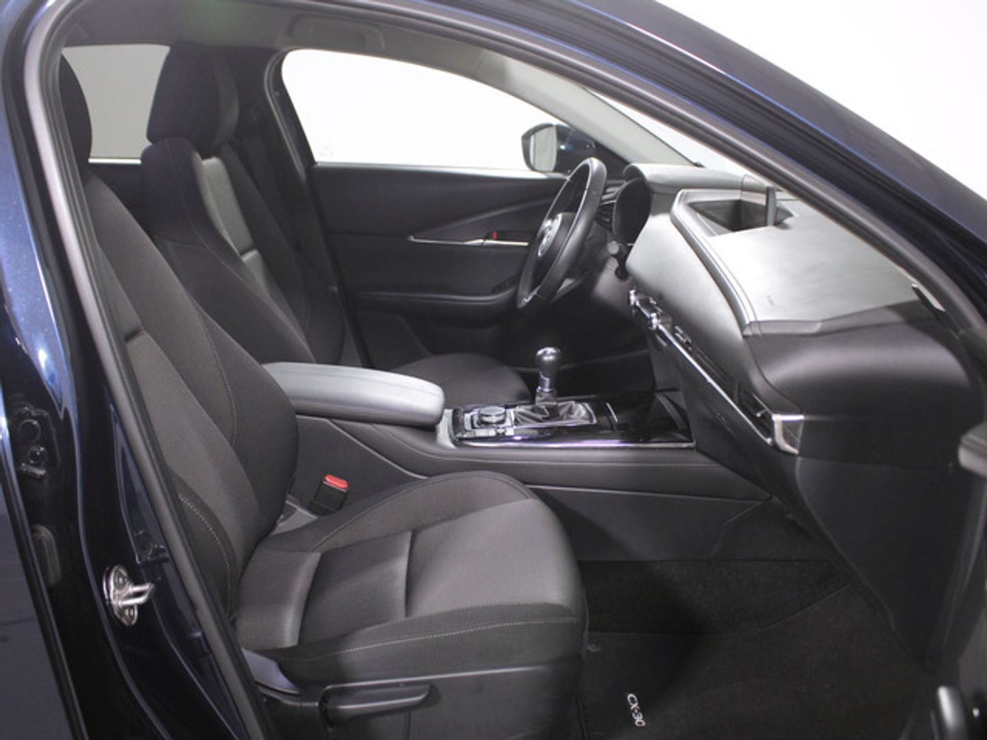 Mazda CX-30 2.0 Skyactiv-G Zenith 2WD 90 kW (122 CV) Azul All Terrain / Pick-up