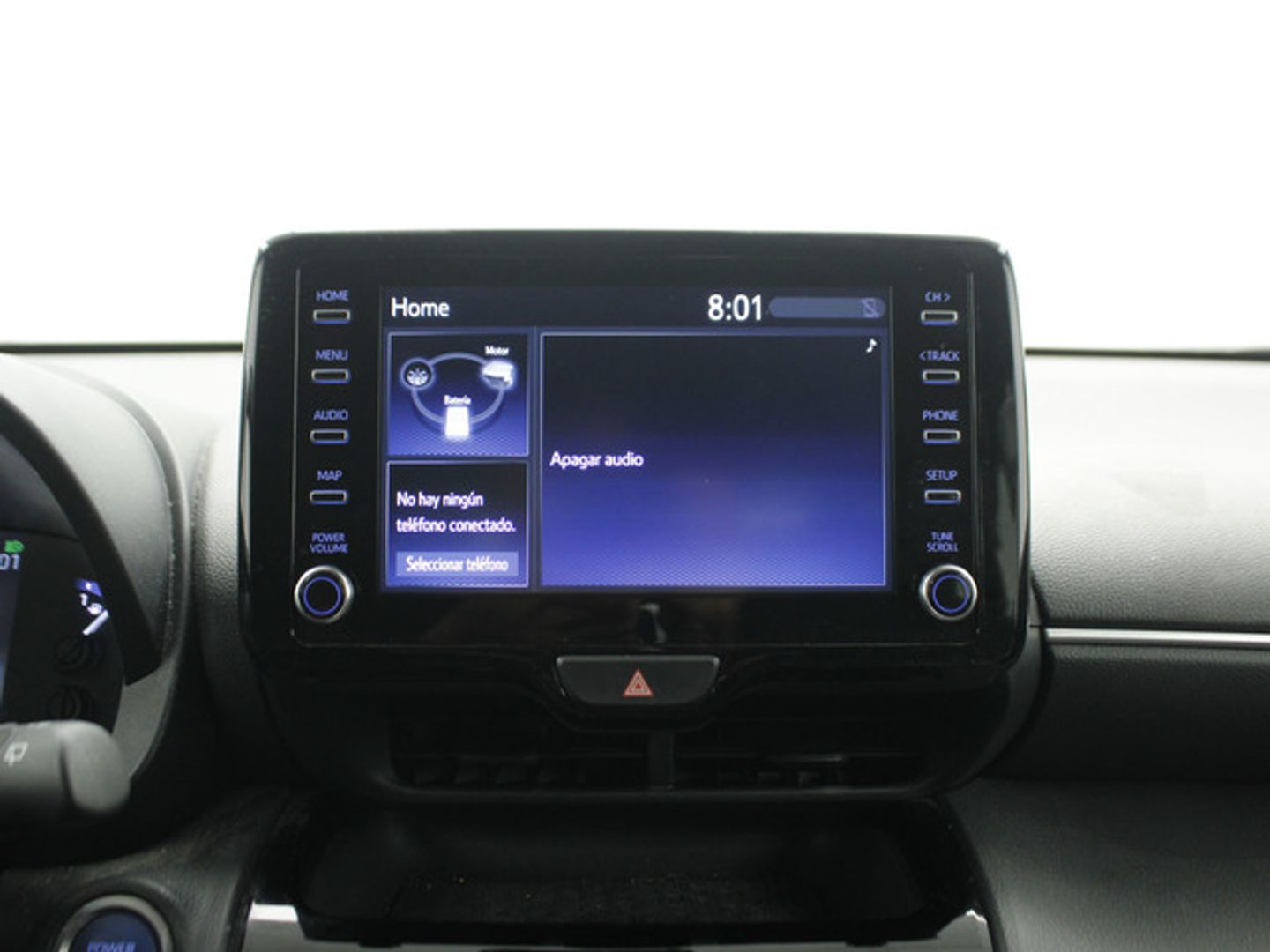 Toyota Yaris Cross 120H Active Tech 85 kW (116 CV) Gris All Terrain / Pick-up