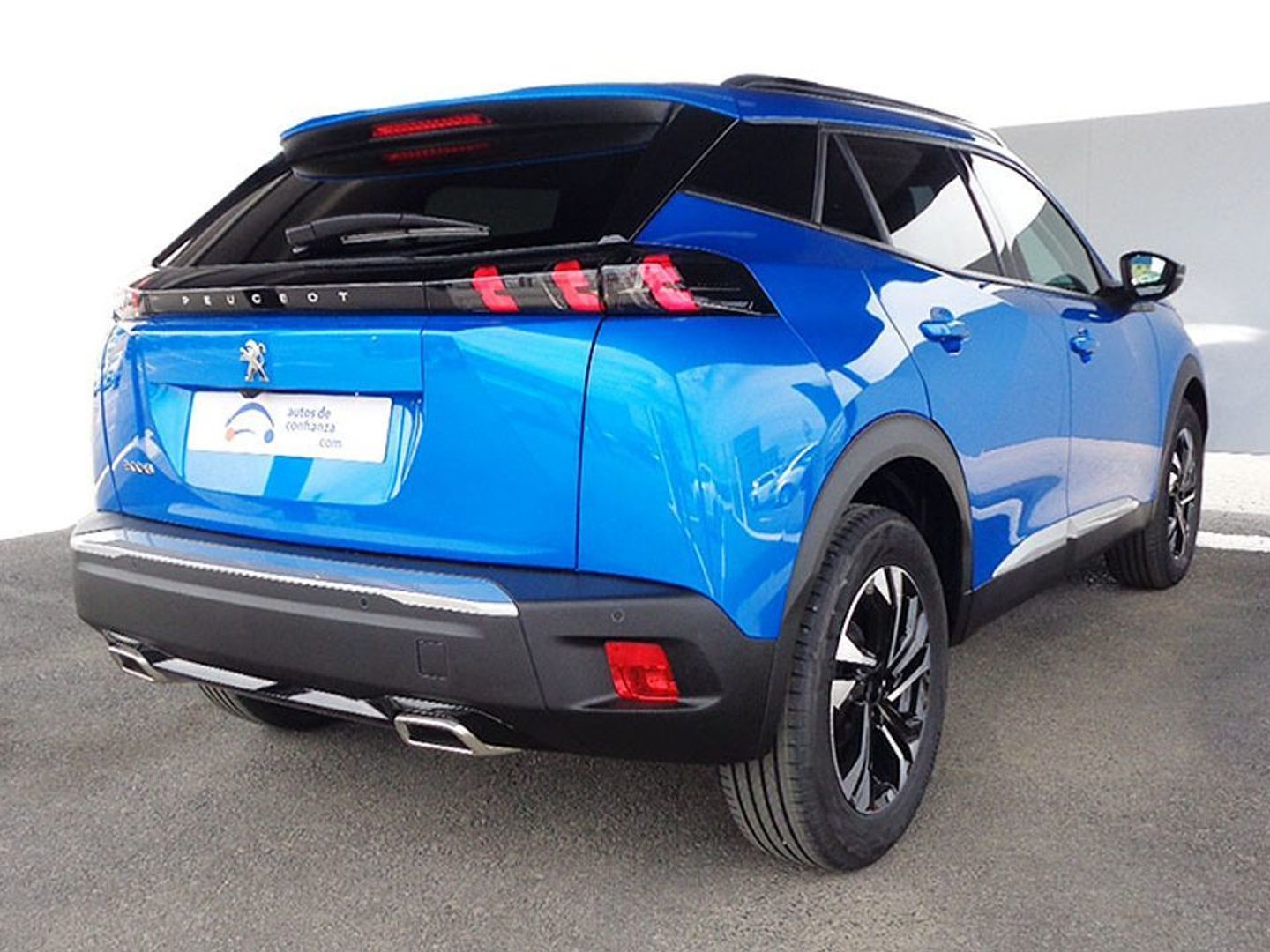 Peugeot 2008 PureTech 130 S&S Allure Pack EAT8 96 kW (130 CV)