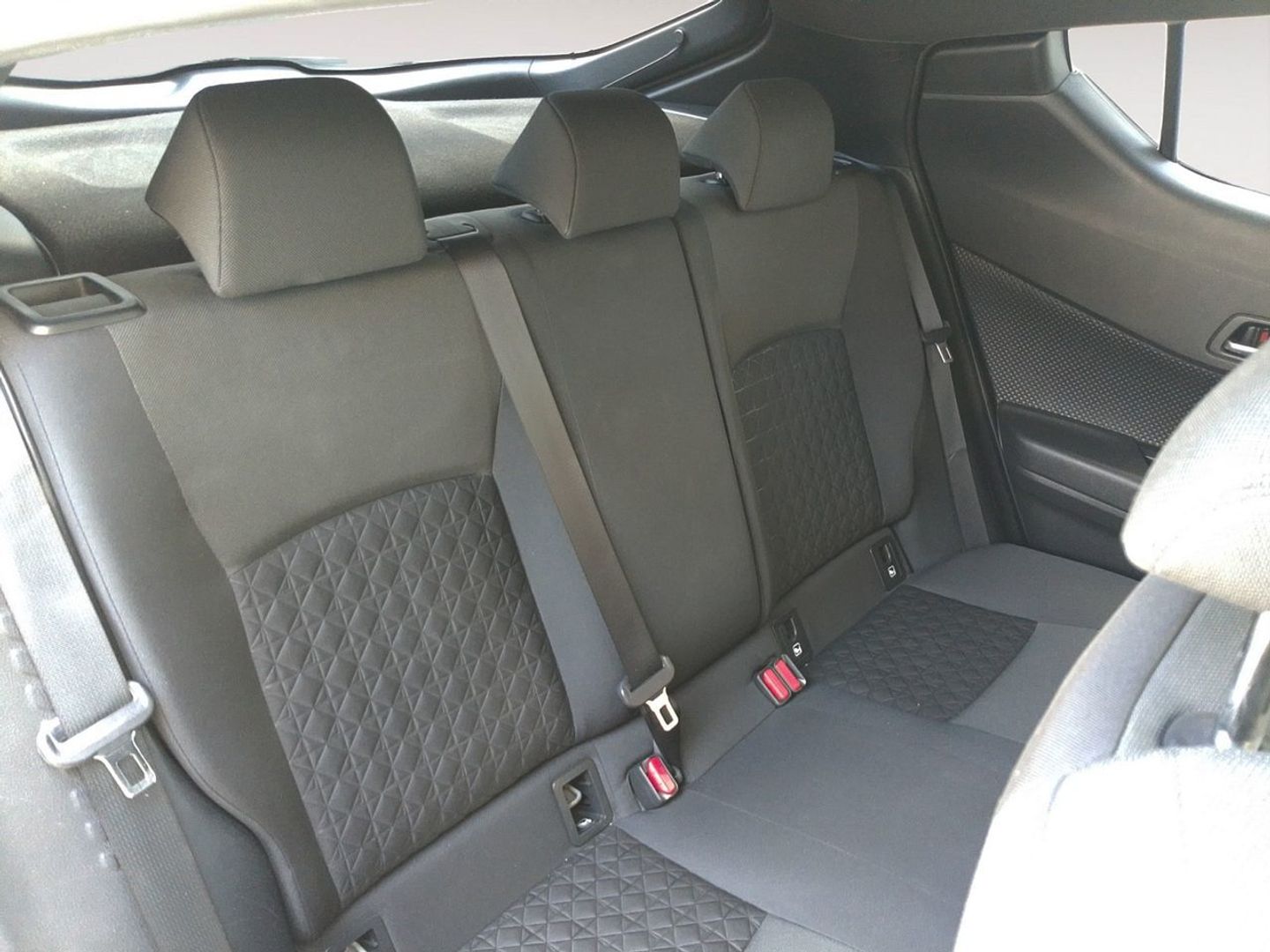 Toyota C-HR 180H Advance 135 kW (184 CV) Blanco SUV