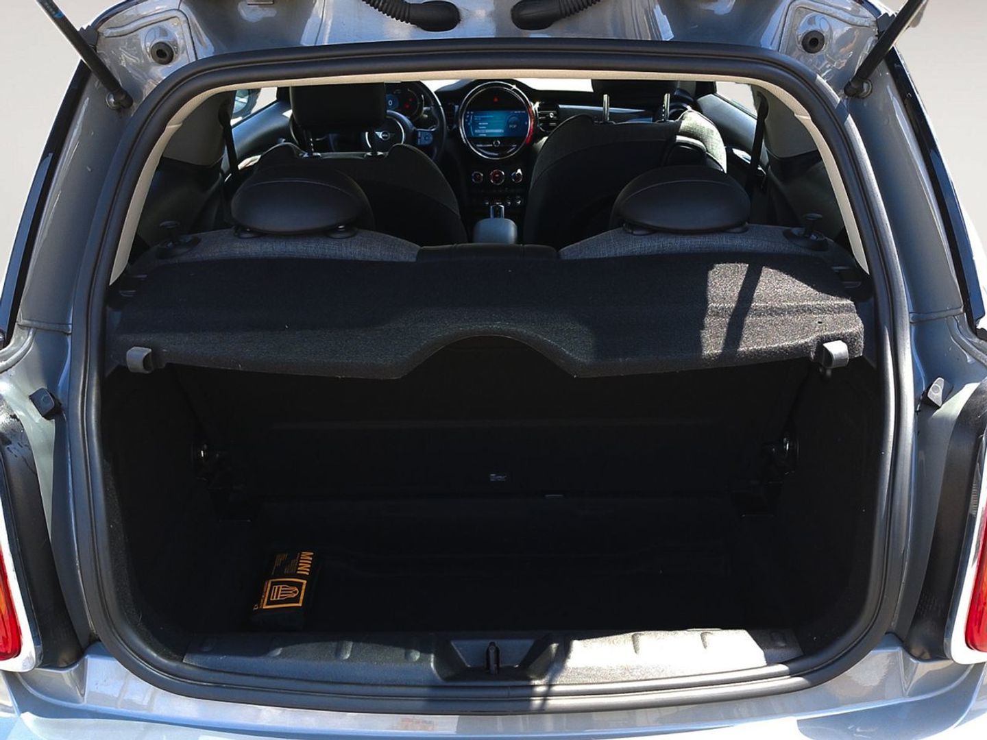 MINI MINI 3 Puertas Cooper 100 kW (136 CV) Gris Compact