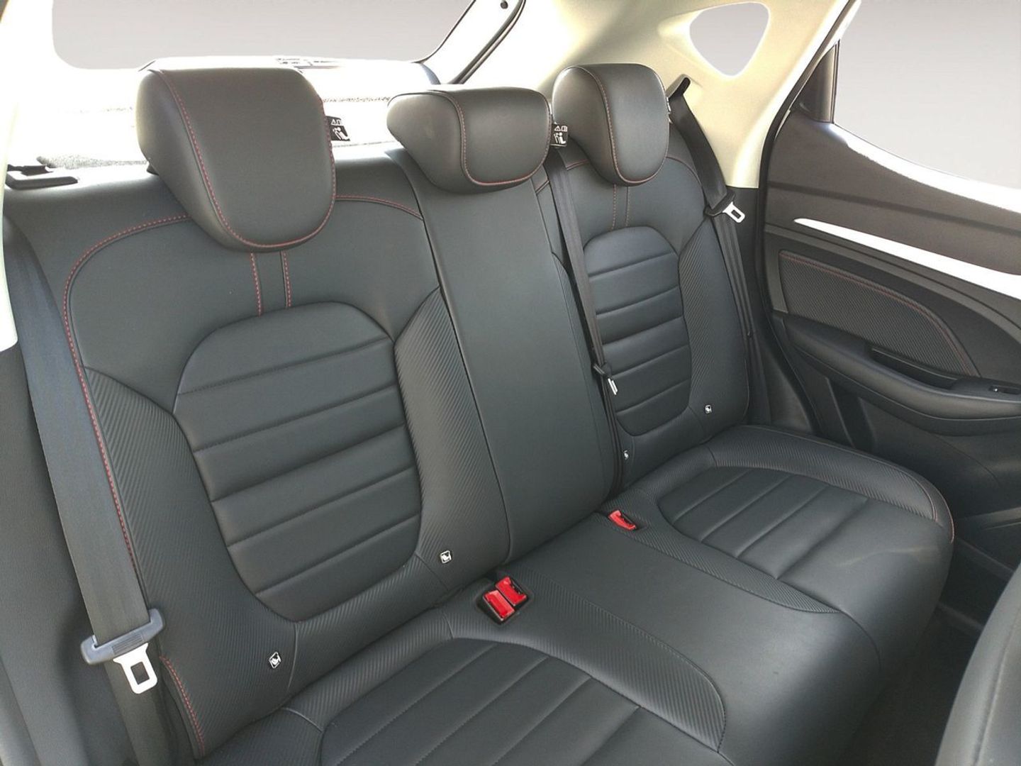 MG ZS 1.5 Comfort 78 kW (106 CV) Blanco All Terrain / Pick-up