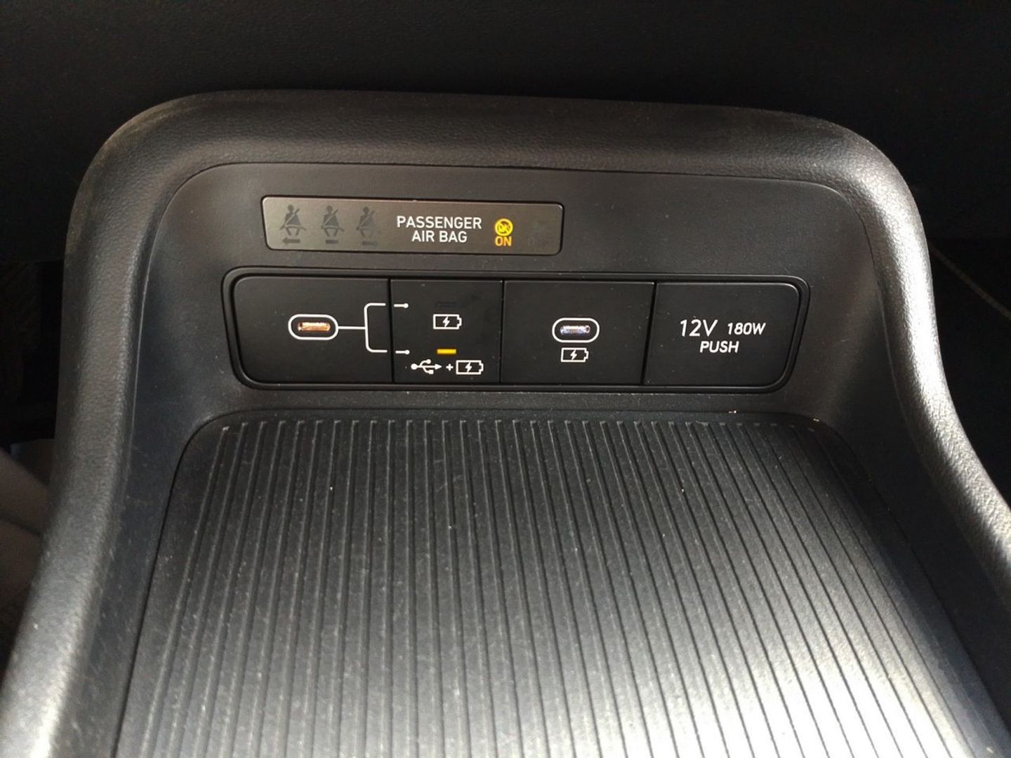 Hyundai Kona 1.0 TGDi Maxx 4x2 88 kW (120 CV) Rojo SUV