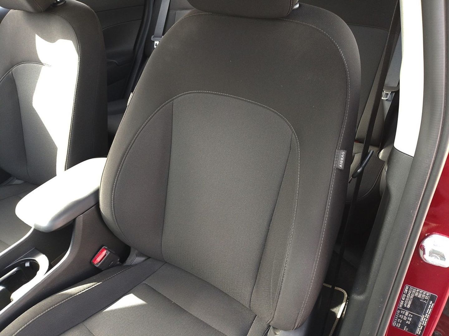 Hyundai Kona 1.0 TGDi Maxx 4x2 88 kW (120 CV) Rojo SUV