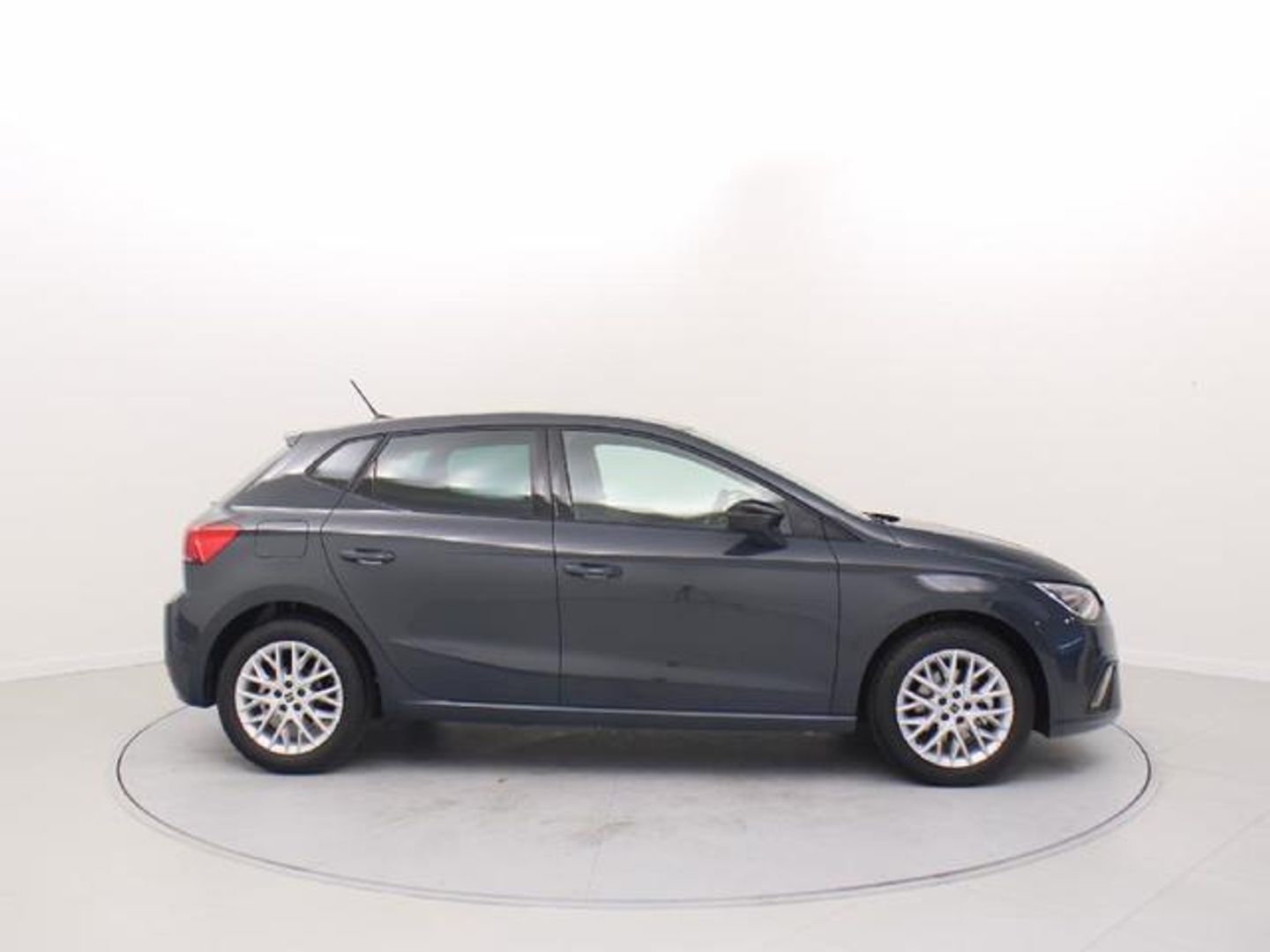 SEAT Ibiza 1.0 TSI S&S FR 40 Aniversario 85 kW (115 CV) Azul Sedan