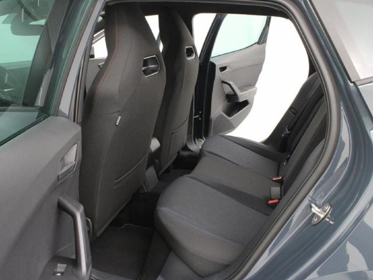 SEAT Ibiza 1.0 TSI S&S FR 40 Aniversario 85 kW (115 CV) Azul Sedan