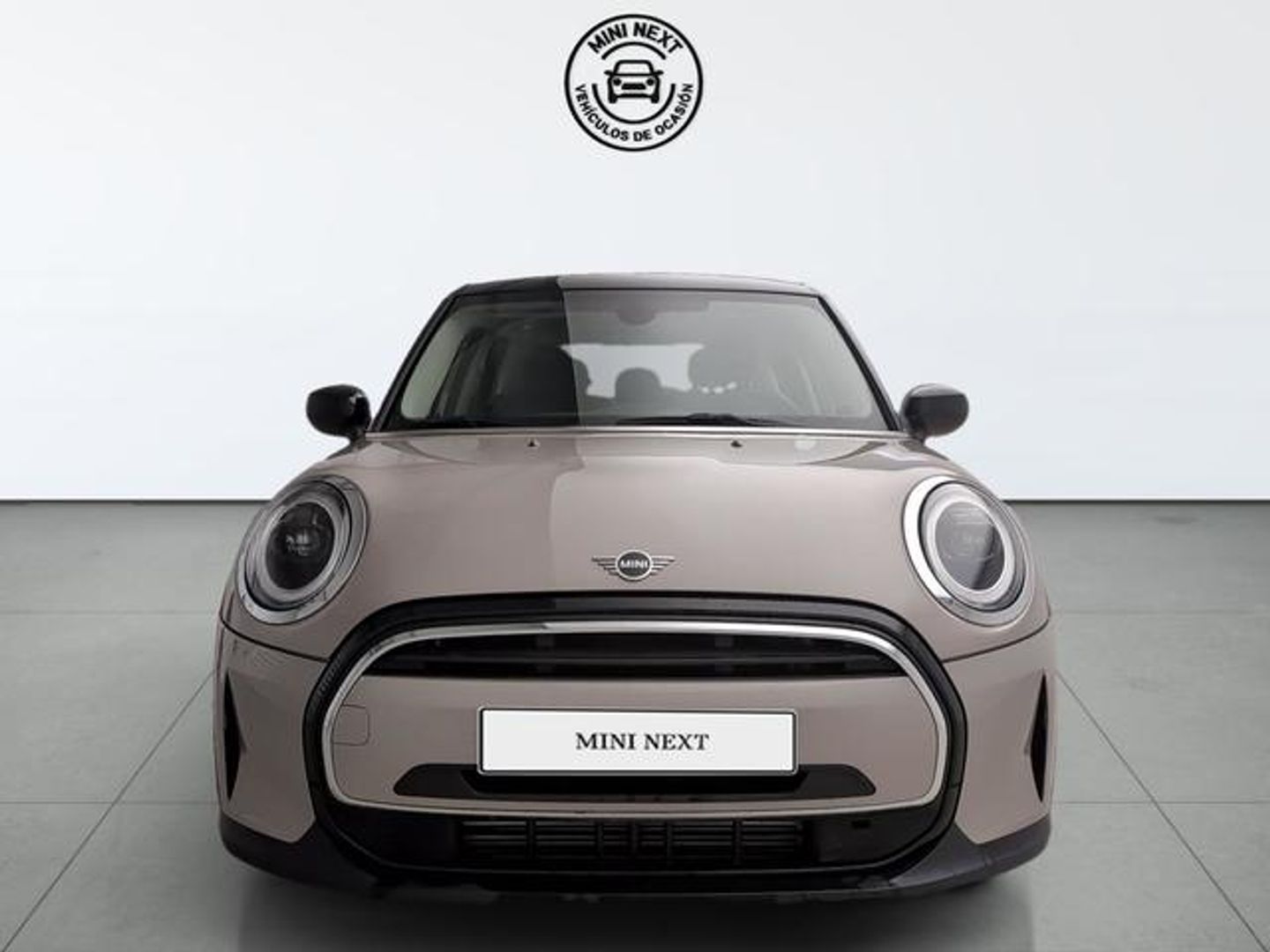 MINI MINI 5 Puertas Cooper 100 kW (136 CV) Gris Sedan