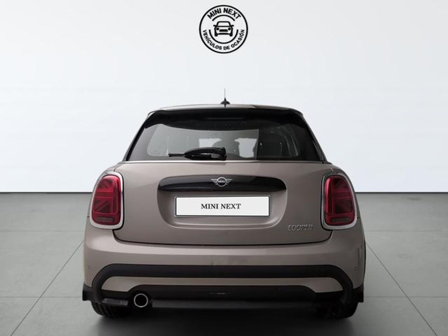 MINI MINI 5 Puertas Cooper 100 kW (136 CV) Gris Sedan