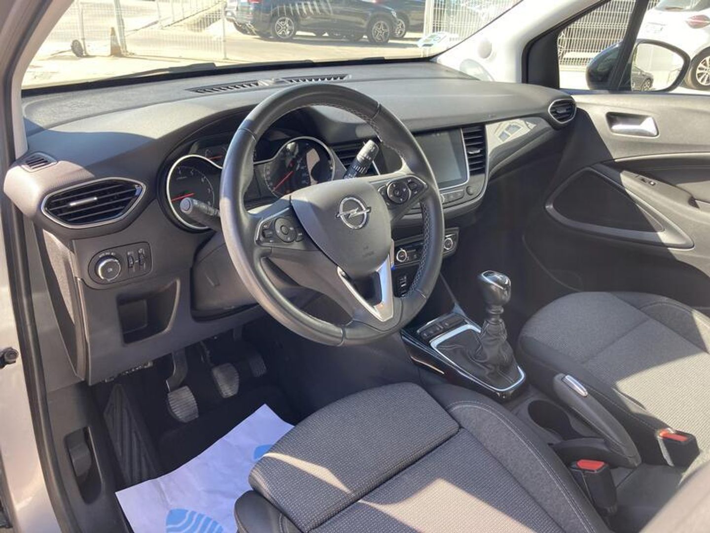 Opel Crossland 1.2 Business Elegance 96 kW (130 CV) Gris SUV