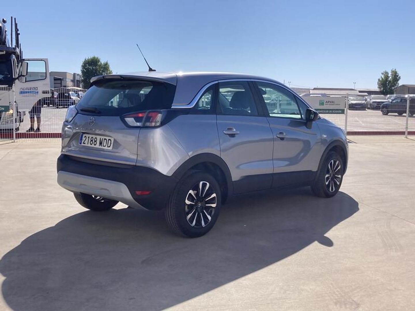 Opel Crossland 1.2 Business Elegance 96 kW (130 CV) Gris SUV