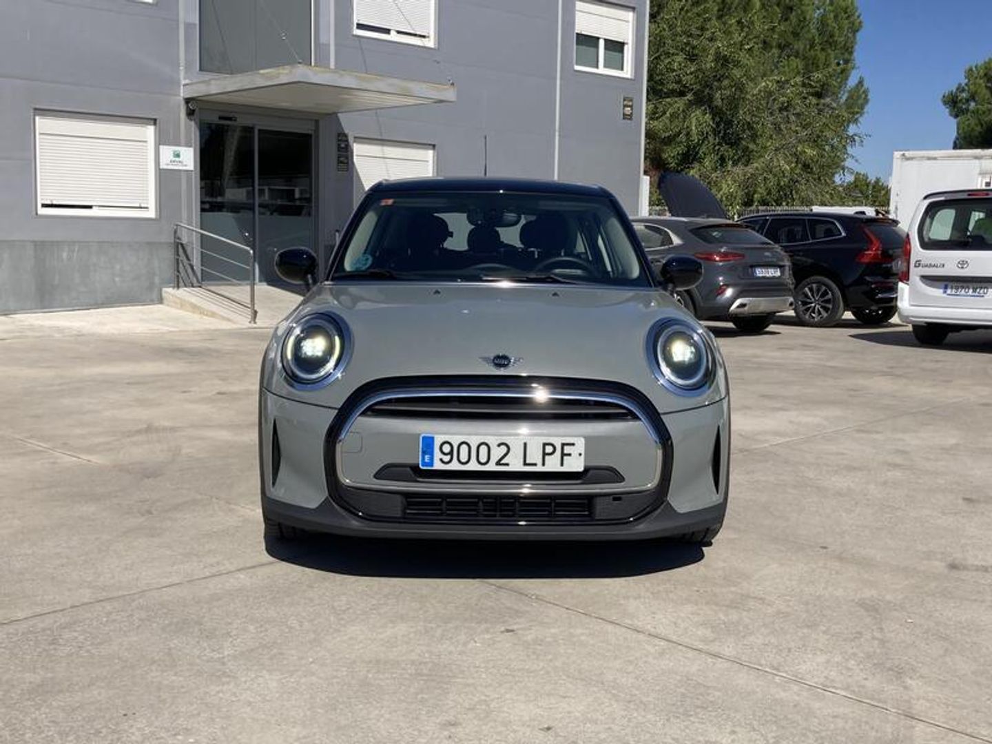 MINI MINI 5 Puertas Cooper 100 kW (136 CV) Gris Compact