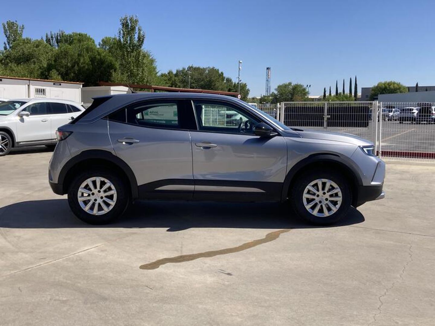 Opel Mokka 1.2 T Edition 74 kW (100 CV) Gris All Terrain / Pick-up