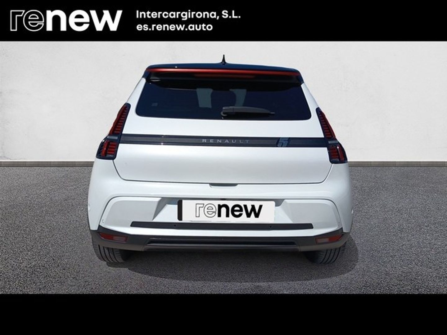 Renault 5 E-Tech Techno Autonomía Urbana 90 kW (122 CV) Blanco Sedan