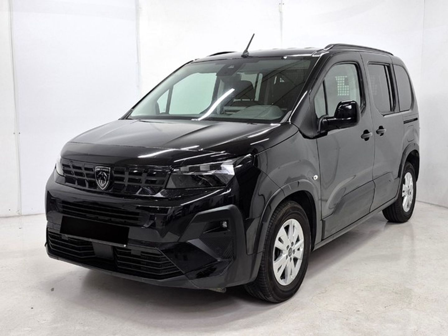 Peugeot Rifter BlueHDi 100 Allure Business Standard 73 kW (100 CV) Negro Minivan