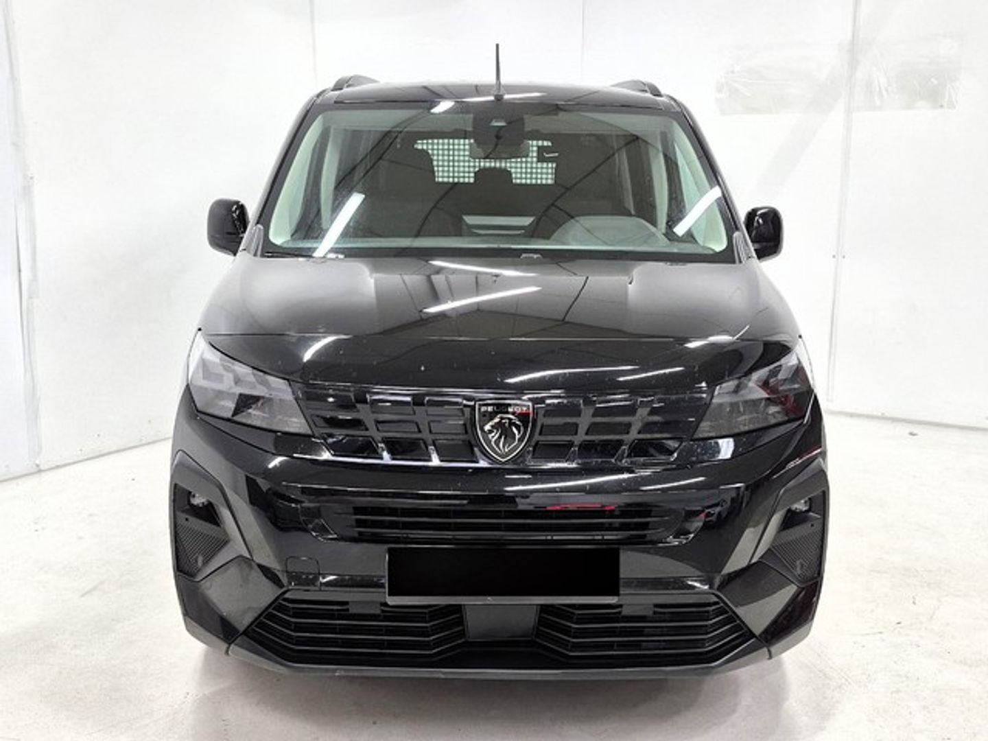 Peugeot Rifter BlueHDi 100 Allure Business Standard 73 kW (100 CV) Negro Minivan