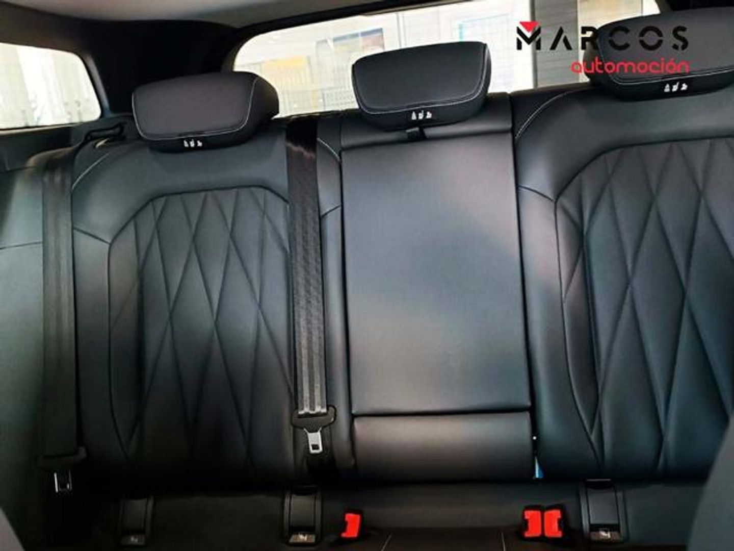 Ford Explorer Premium Rango Extendido RWD 77kWh 210 kW (286 CV) Azul All Terrain / Pick-up