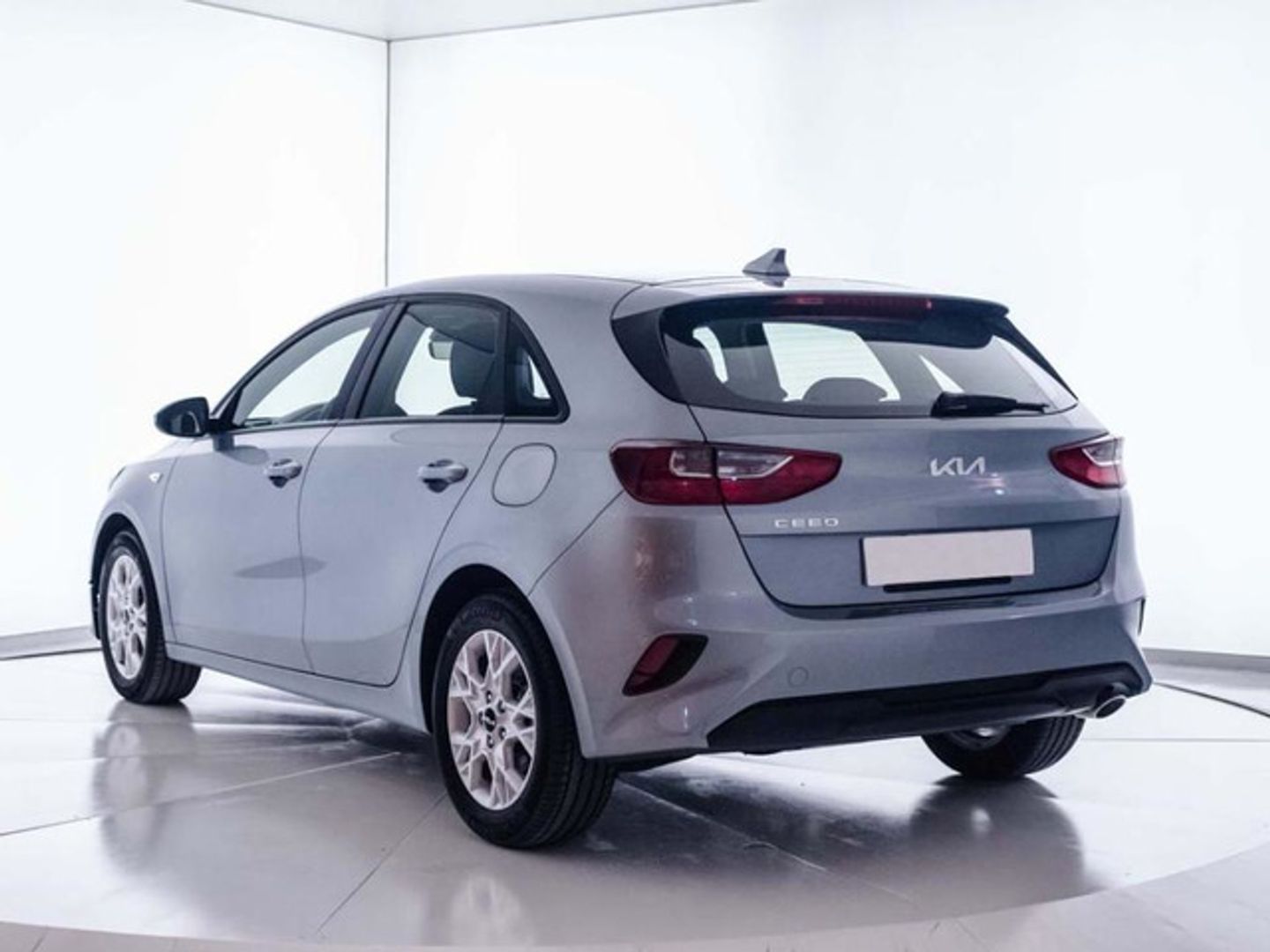 Kia Ceed 1.0 T-GDi Concept 88 kW (120 CV)