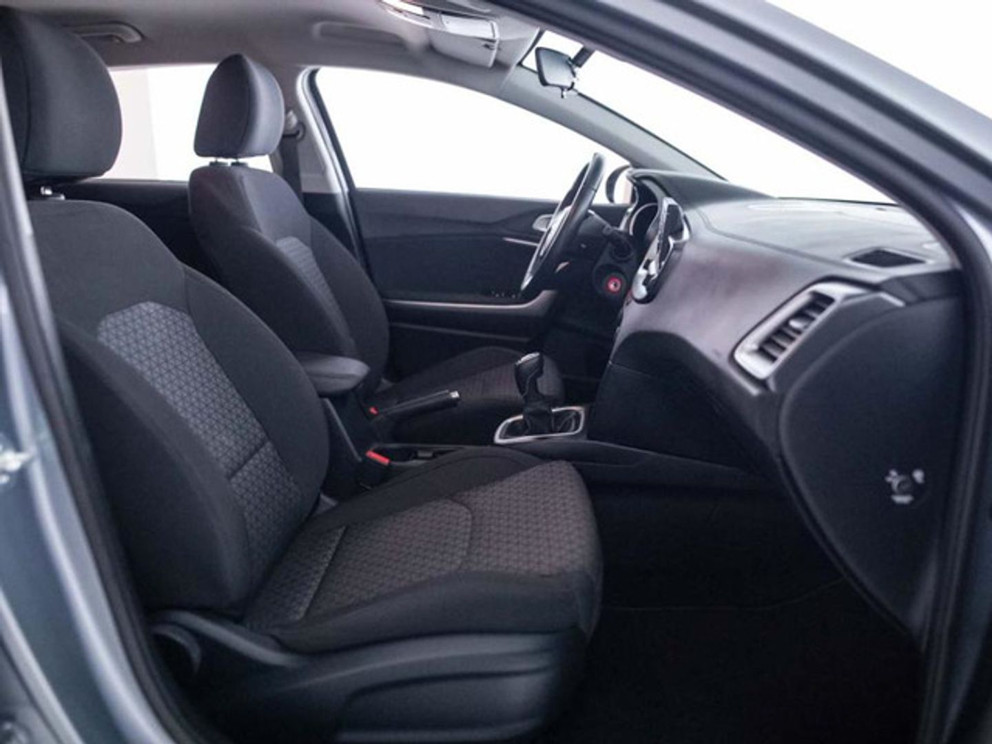 Kia Ceed 1.0 T-GDi Concept 88 kW (120 CV)