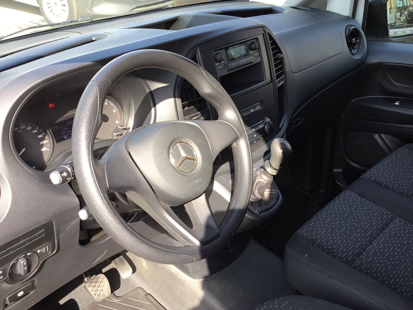 Mercedes-Benz Vito Furgon 110 CDI Pro larga 75 kW (102 CV)