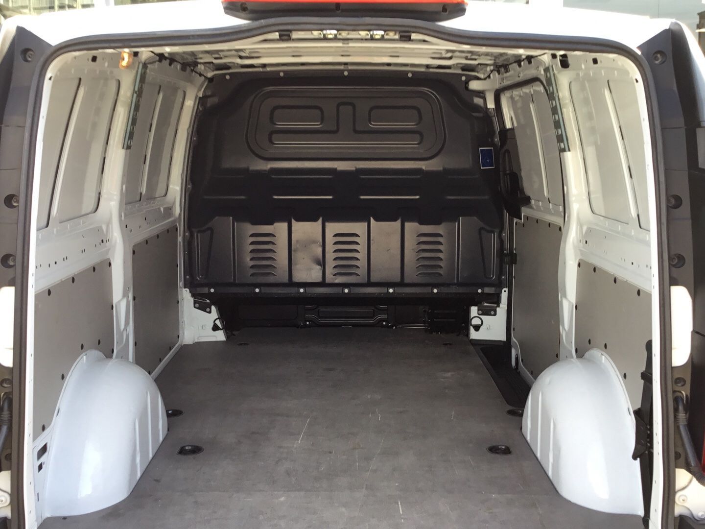 Mercedes-Benz Vito Furgon 110 CDI Pro larga 75 kW (102 CV)