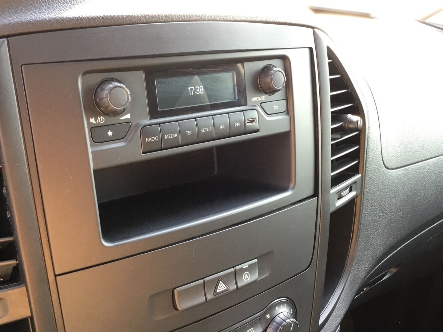 Mercedes-Benz Vito Furgon 110 CDI Pro larga 75 kW (102 CV)