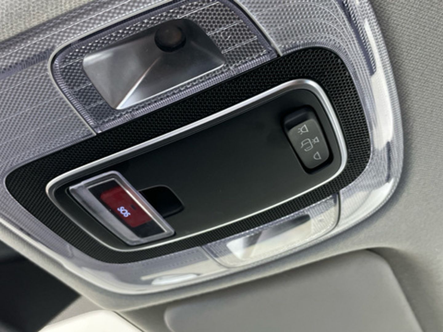 Hyundai i20 1.2 MPI Klass 62 kW (84 CV) Gris Plata Sedan