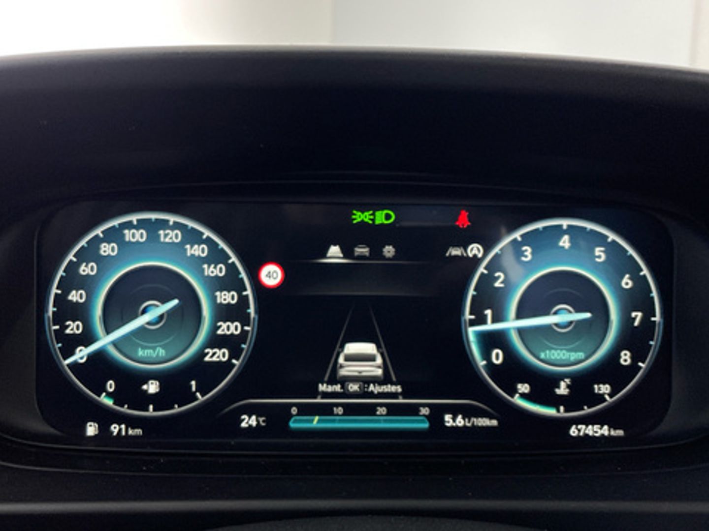 Hyundai i20 1.2 MPI Klass 62 kW (84 CV) Gris Plata Sedan