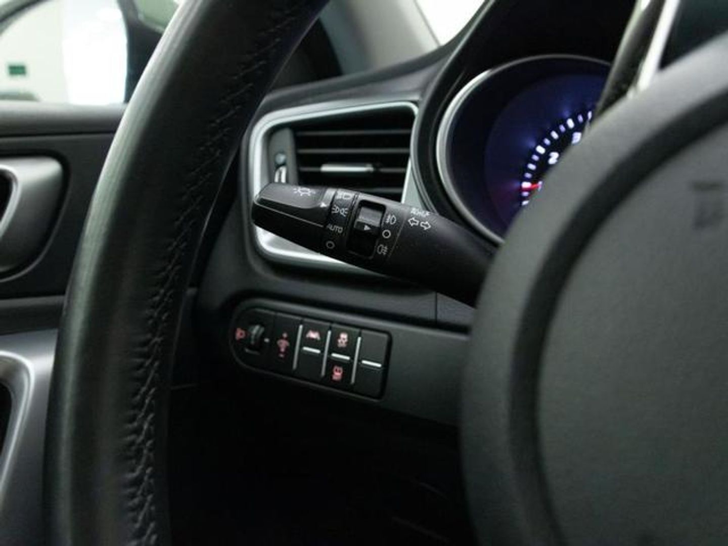 Kia Ceed 1.0 T-GDi Drive 88 kW (120 CV) Verde Compact