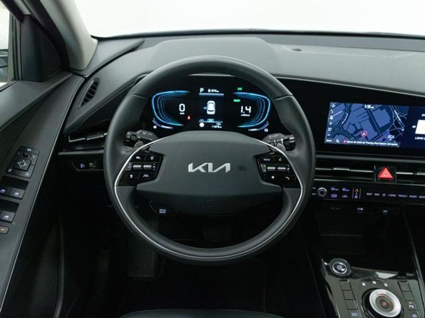 Kia Niro 1.6 GDi HEV Drive 104 kW (141 CV) Blanco SUV