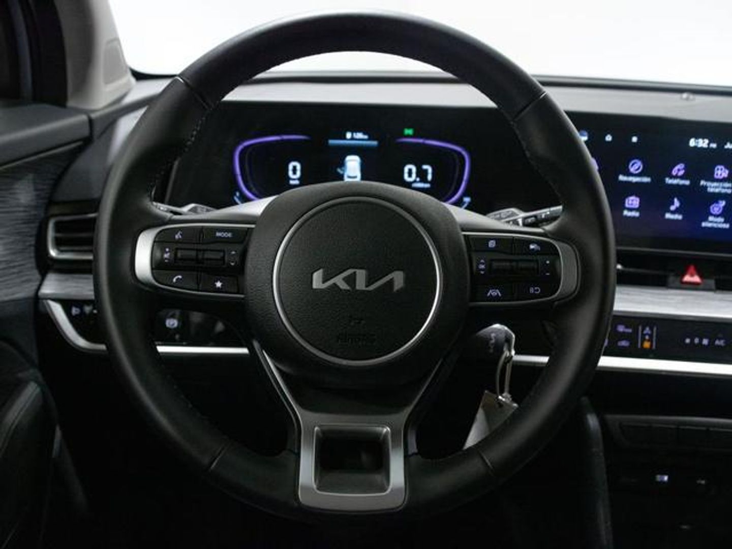 Kia Sportage 1.6 CRDi MHEV Drive 4x2 100 kW (136 CV) Gris Plata SUV