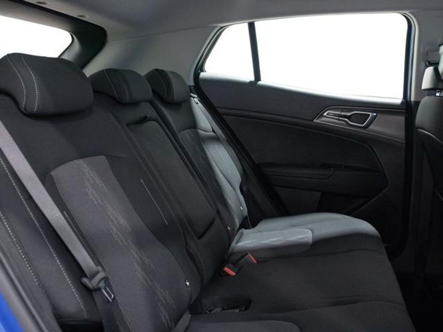 Kia Sportage 1.6 T-GDi HEV Drive 4x2 158 kW (215 CV) Azul SUV