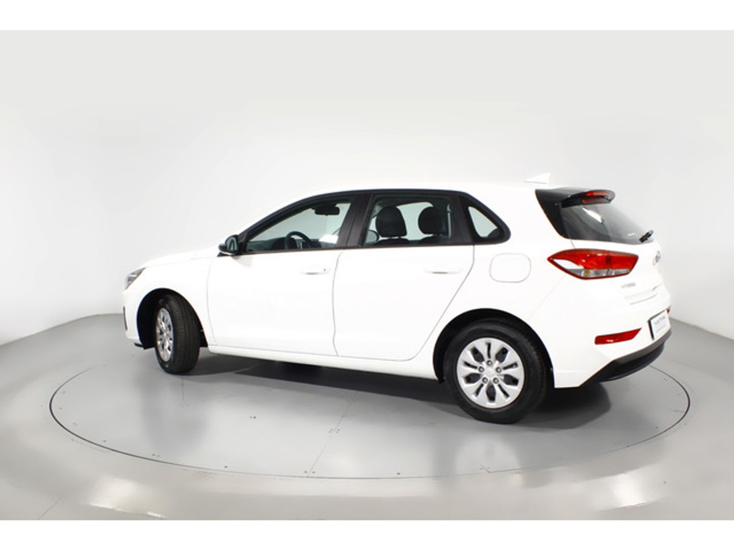 Hyundai i30 1.5 DPI Essence 81 kW (110 CV) Blanco Sedan