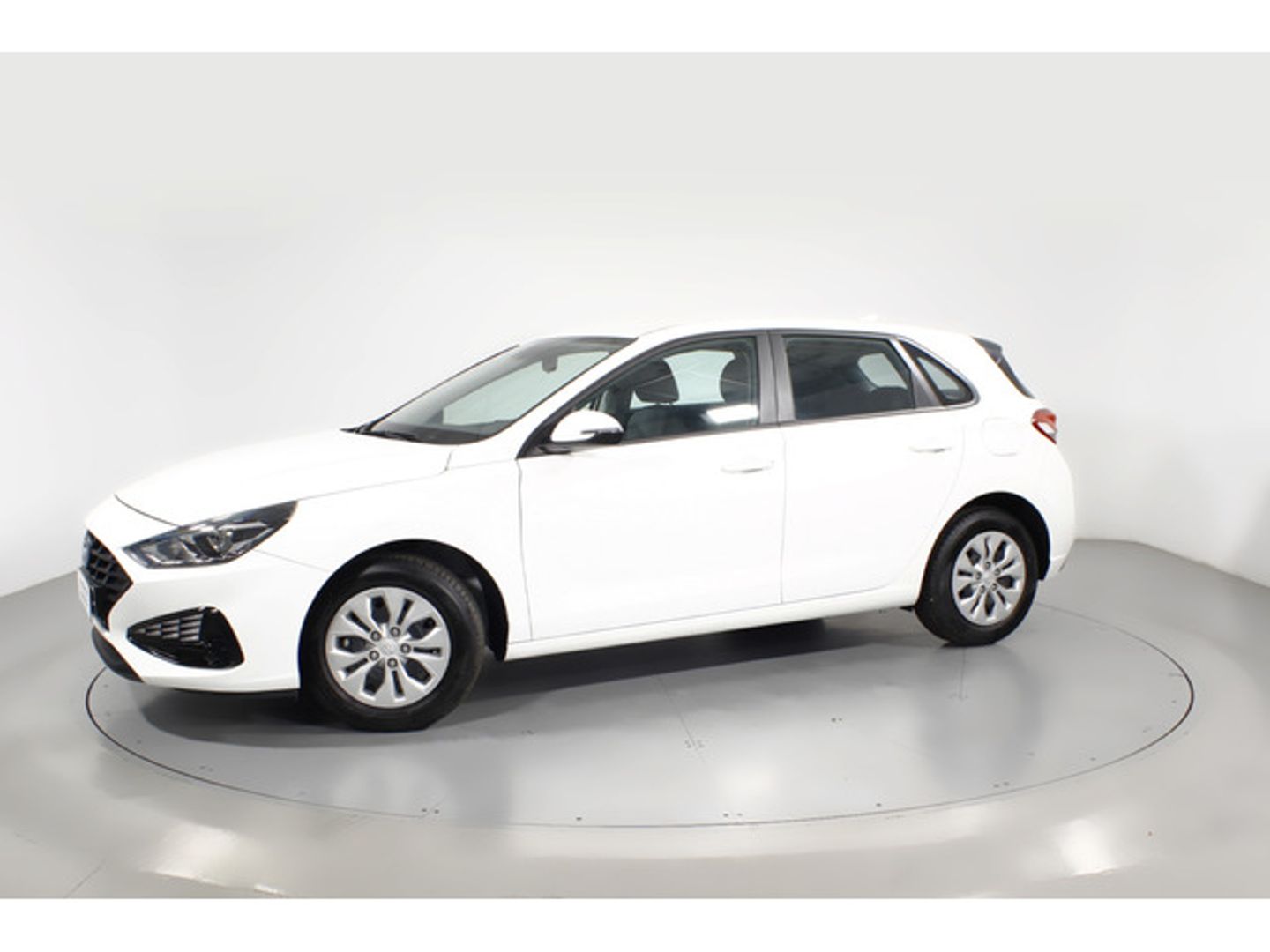 Hyundai i30 1.5 DPI Essence 81 kW (110 CV) Blanco Sedan