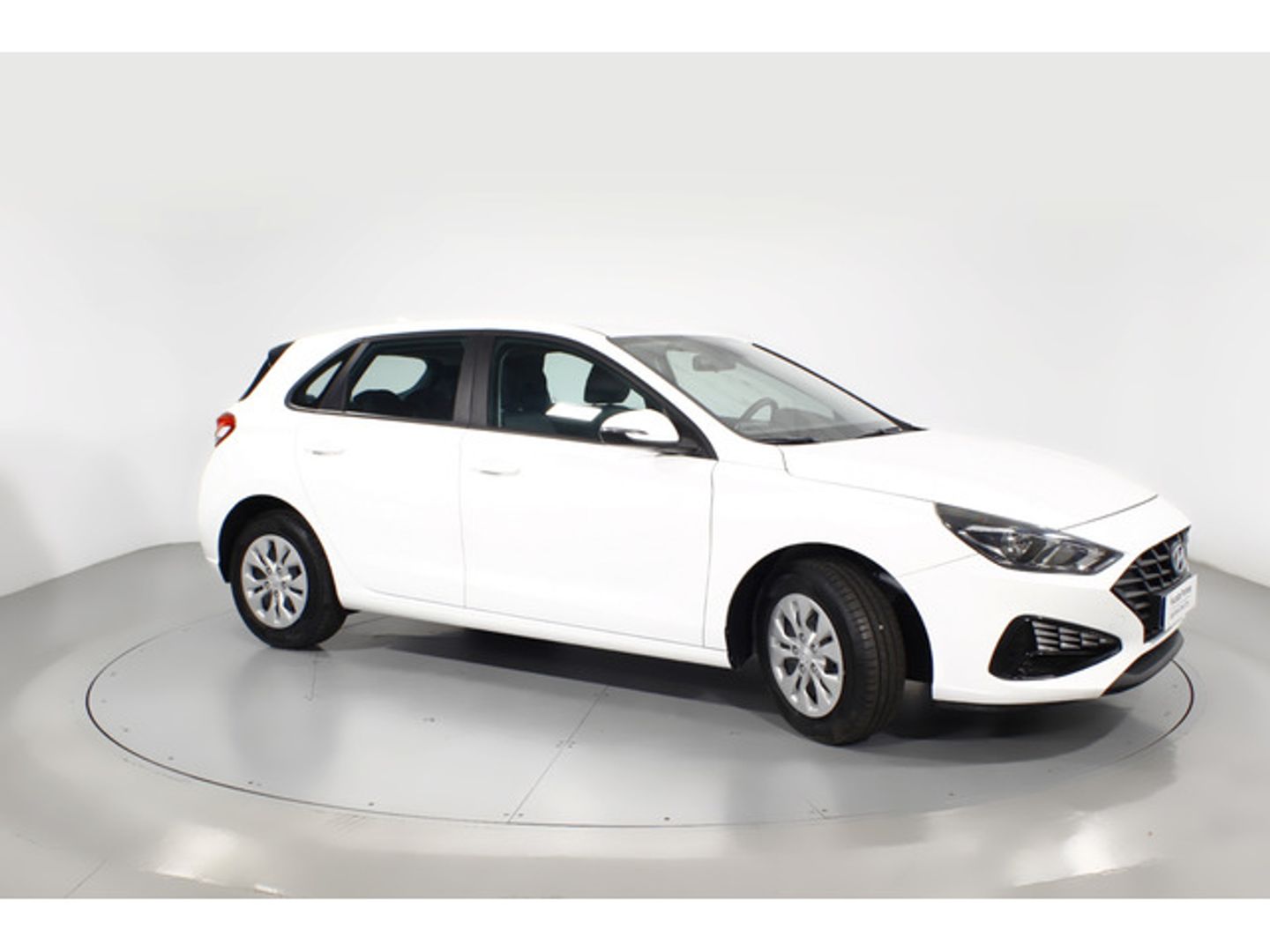 Hyundai i30 1.5 DPI Essence 81 kW (110 CV) Blanco Sedan