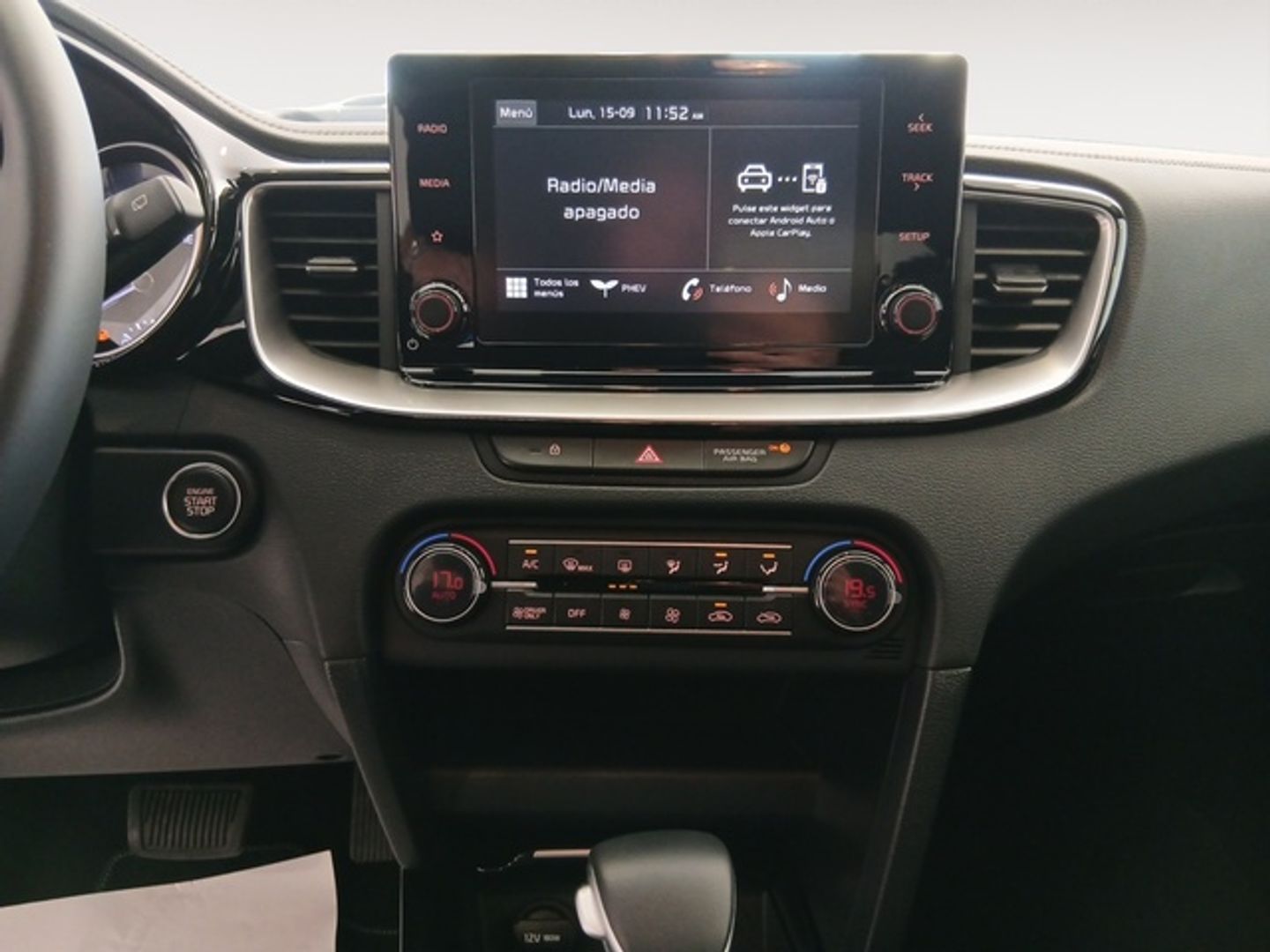 Kia Ceed Tourer 1.6 GDi PHEV eDrive 104 kW (141 CV) Blanco Familiar