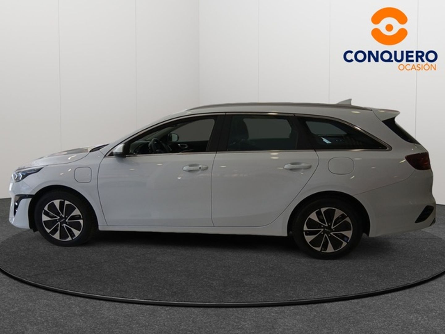 Kia Ceed Tourer 1.6 GDi PHEV eDrive 104 kW (141 CV) Blanco Familiar