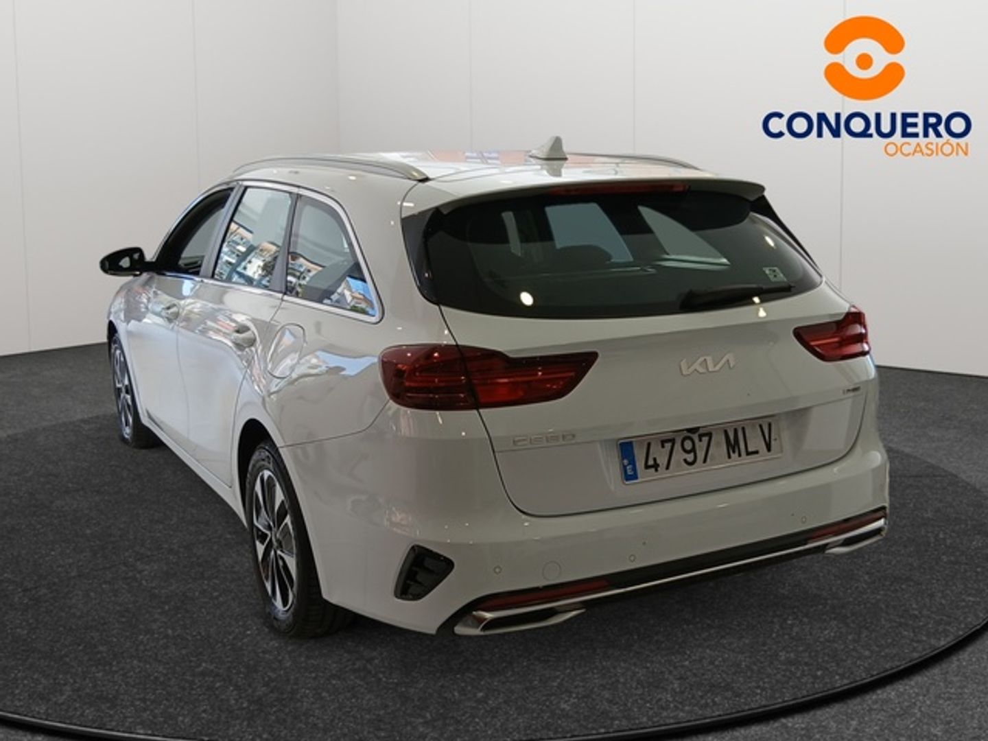 Kia Ceed Tourer 1.6 GDi PHEV eDrive 104 kW (141 CV) Blanco Familiar