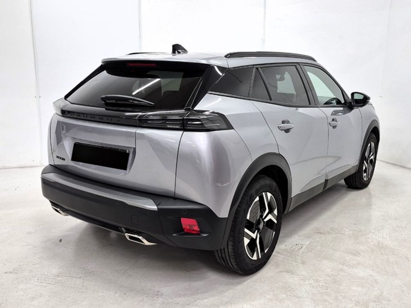 Peugeot 2008 PureTech 130 S&S Allure EAT8 96 kW (130 CV) Gris SUV