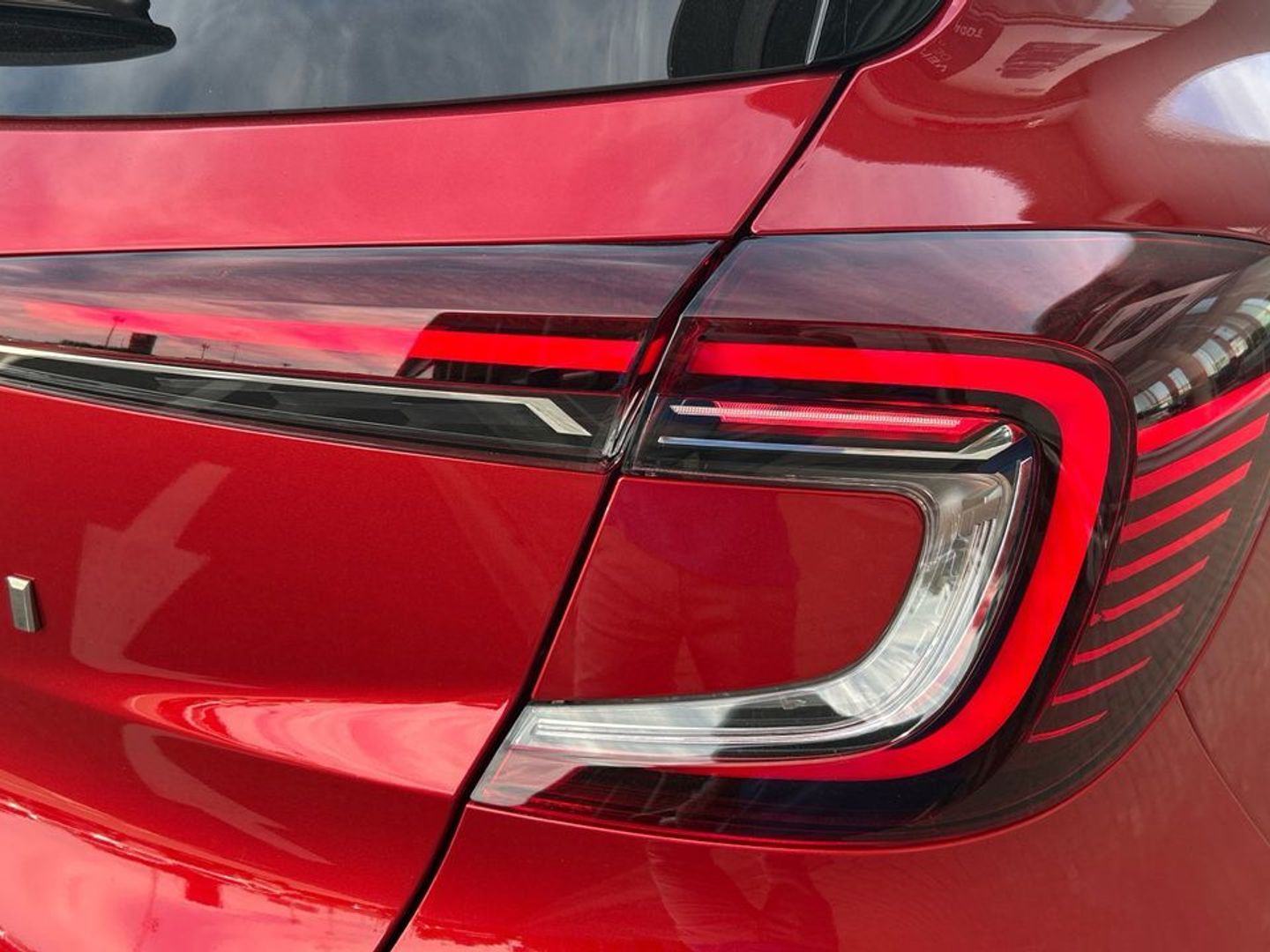 Mitsubishi ASX 130T MHEV Kaiteki DCT 116 kW (158 CV) Rojo SUV