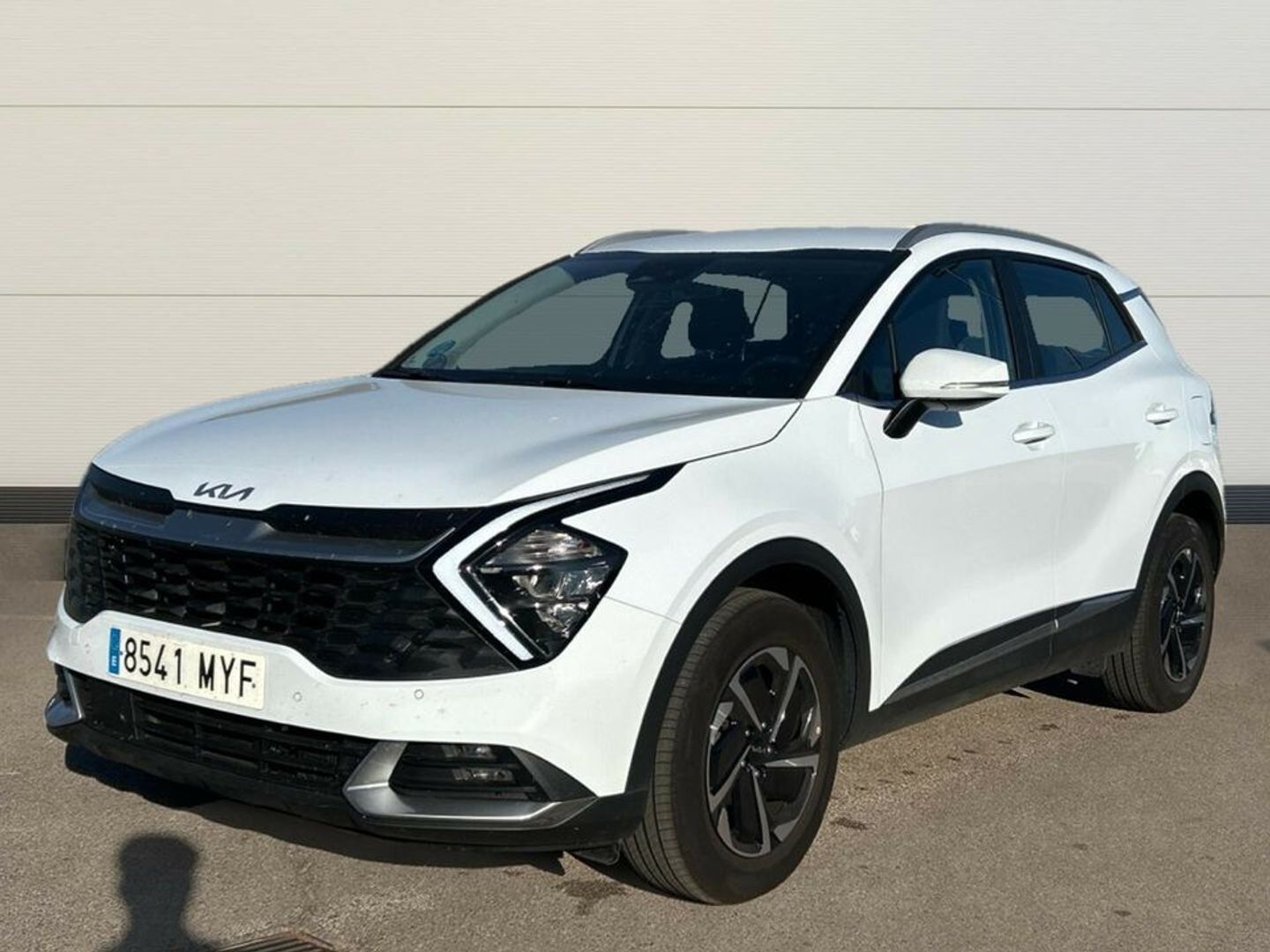 Kia Sportage 1.6 T-GDi HEV Drive 4x2 158 kW (215 CV) Blanco SUV