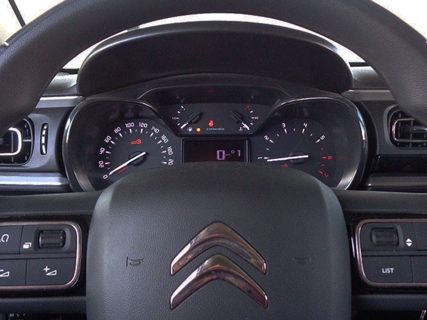 Citroen C3 PureTech 110 S&S Shine EAT6 81 kW (110 CV) Gris Compact