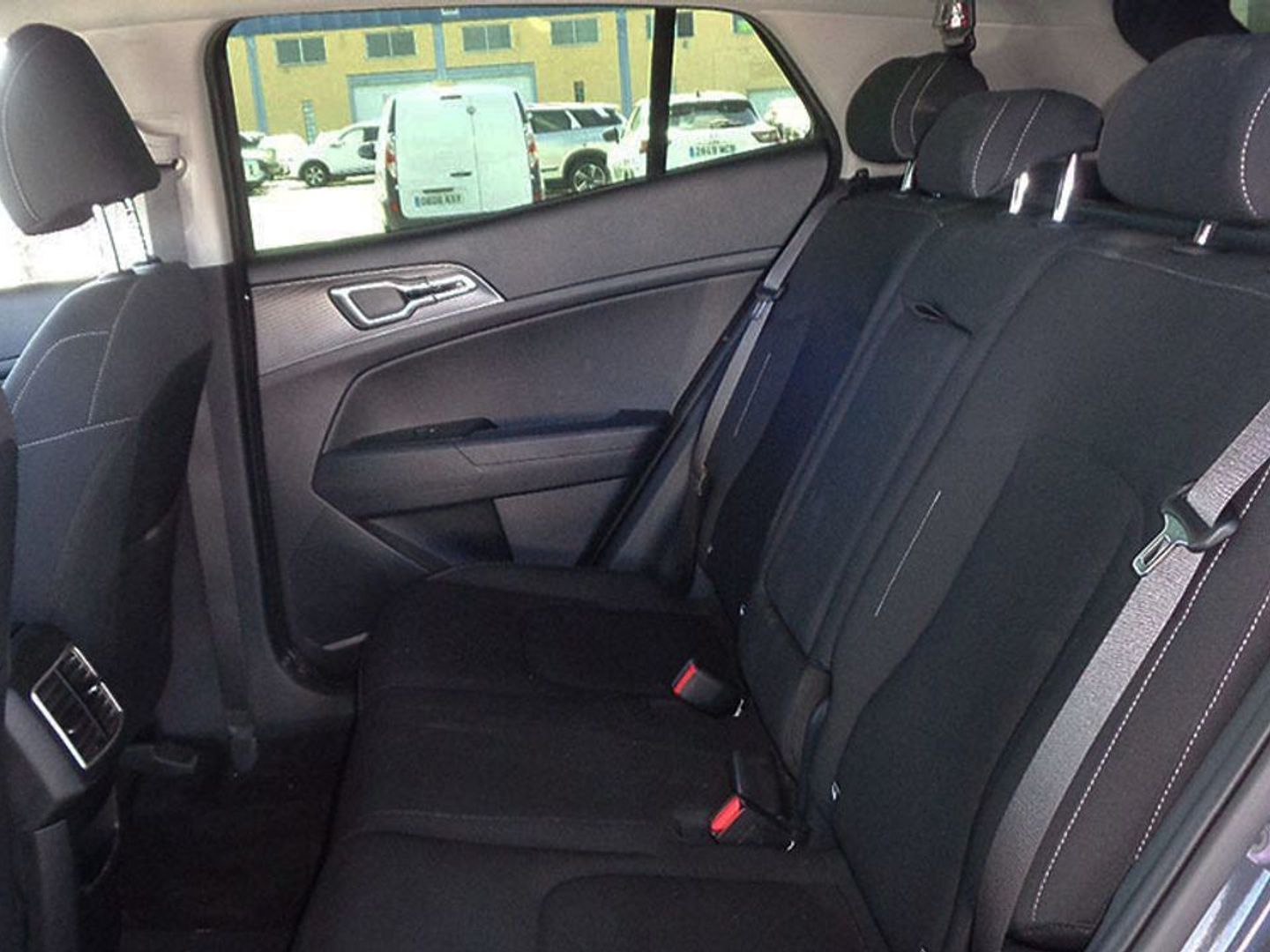 Kia Sportage 1.6 T-GDi Concept 4X2 110 kW (150 CV) Gris SUV