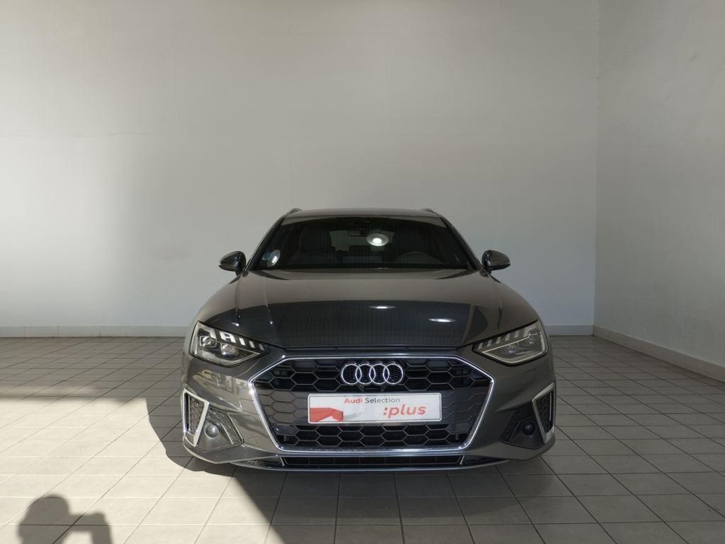 Audi A4 Avant S line 35 TDI 120 kW (163 CV) S tronic Gris Familiar