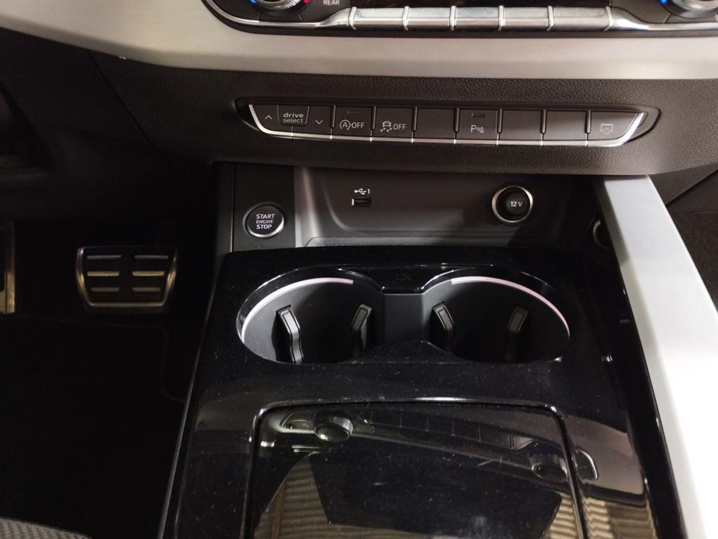 Audi A4 Avant S line 35 TDI 120 kW (163 CV) S tronic Gris Familiar