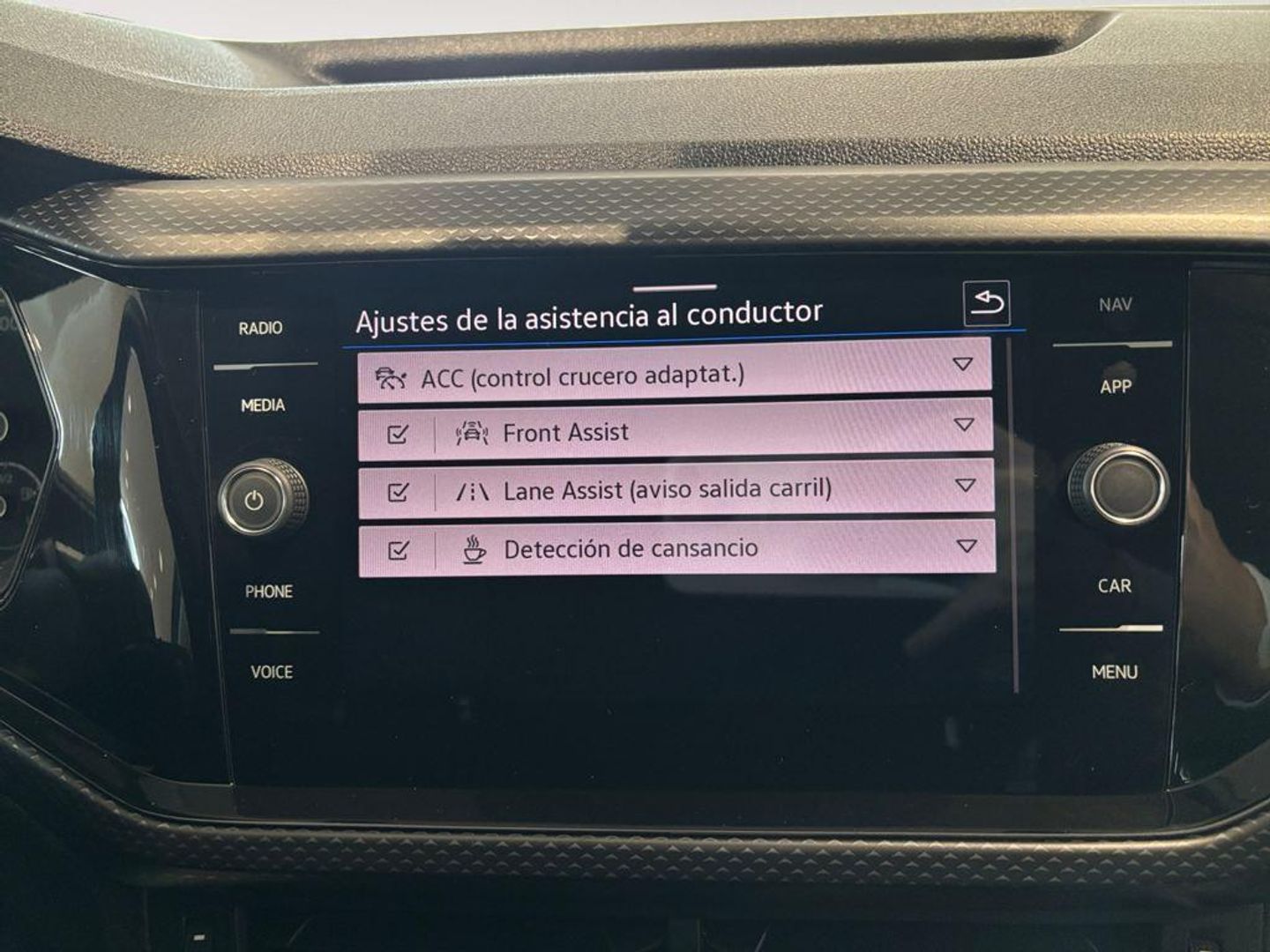 Volkswagen T-Cross Advance 1.0 TSI 81 kW (110 CV) Gris SUV
